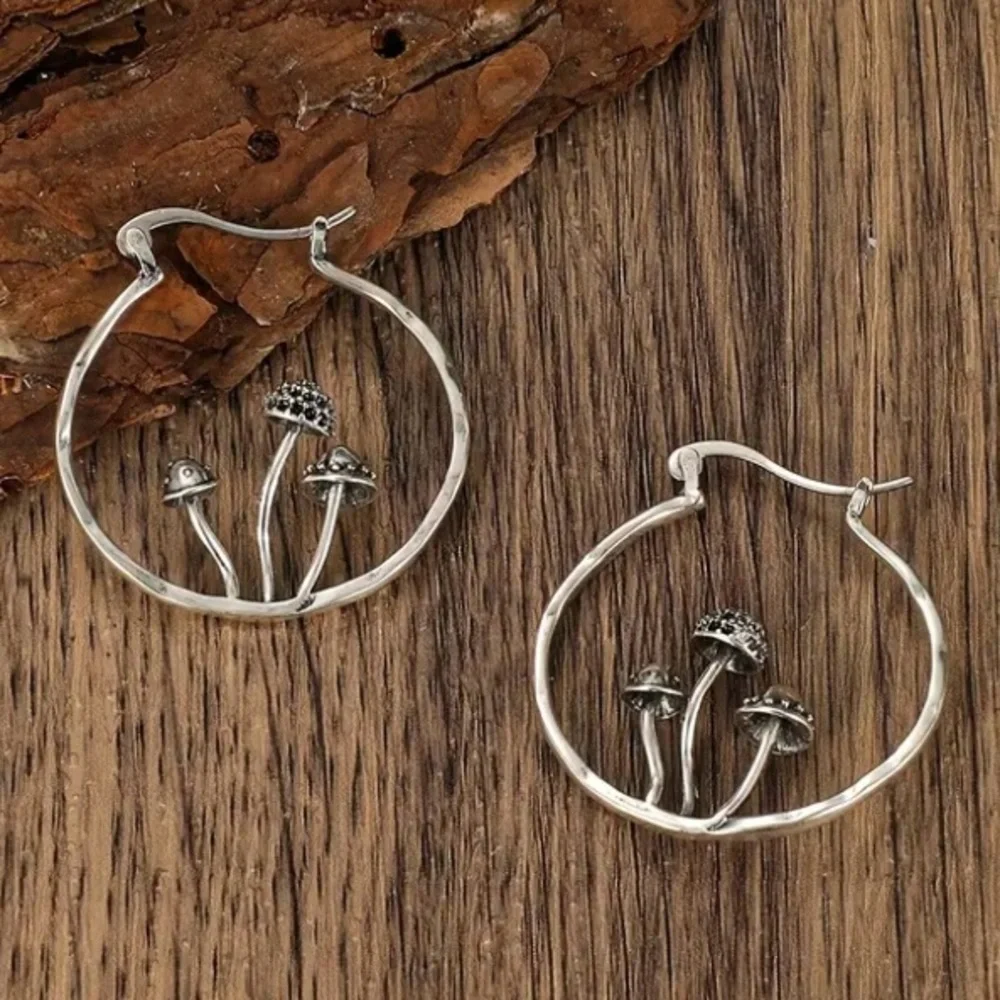✨Free People Amanita Mushroom Earrings